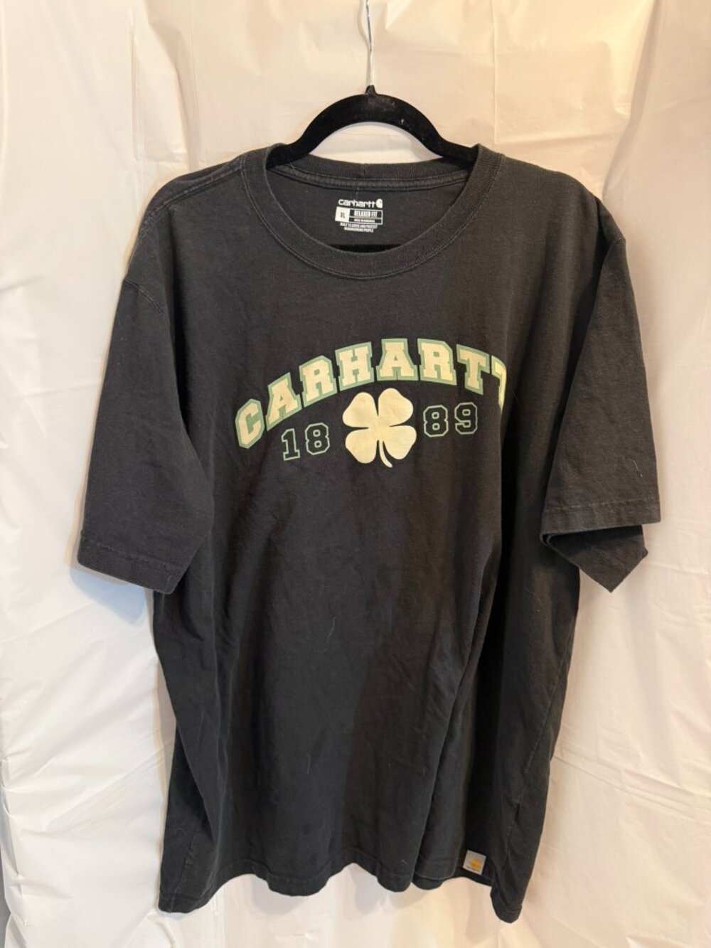 Carhartt Black Clover St Patricks Day Graphic T-Shirt XL Relaxed